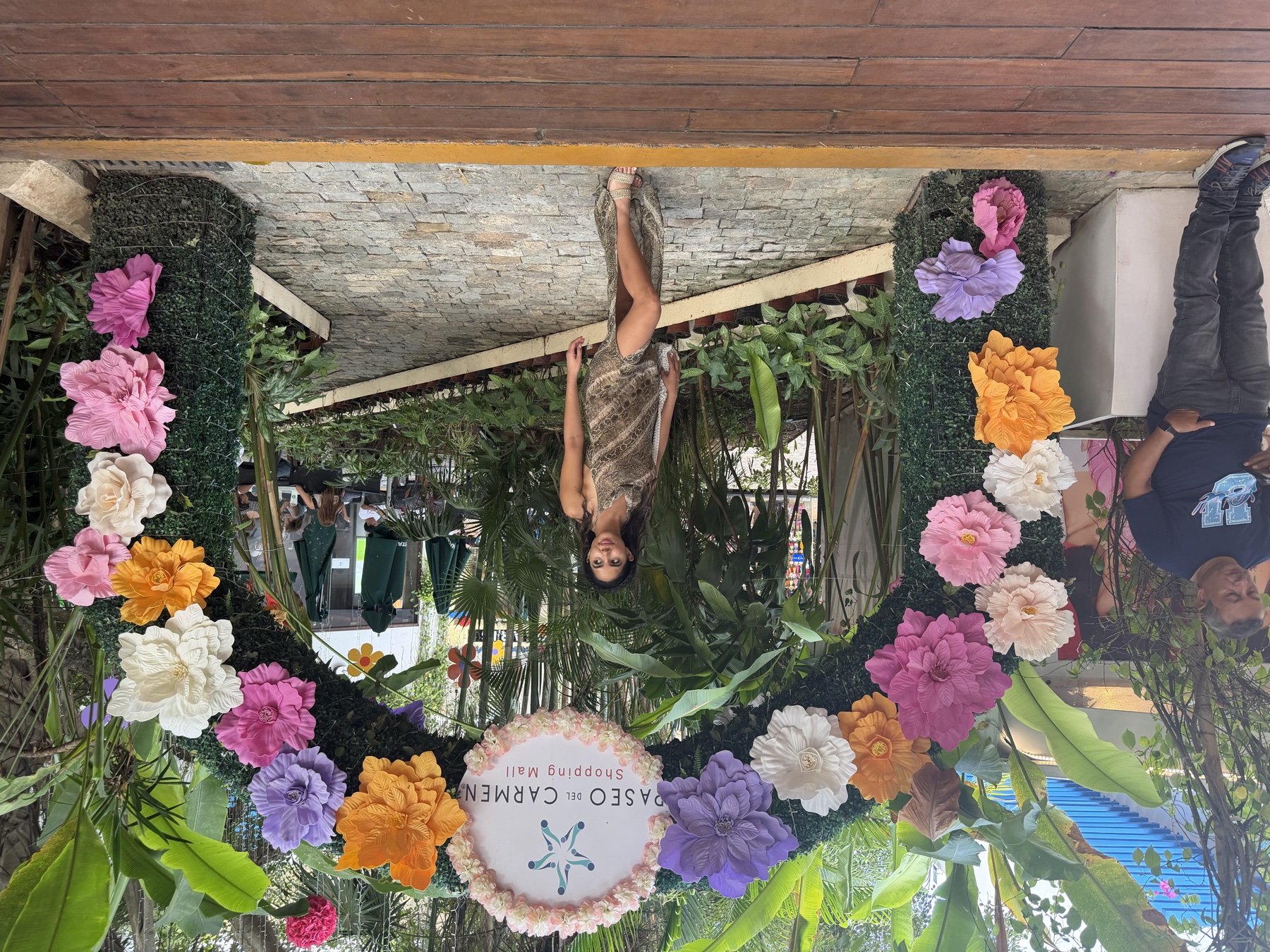 Paseo del Carmen Flower Arch